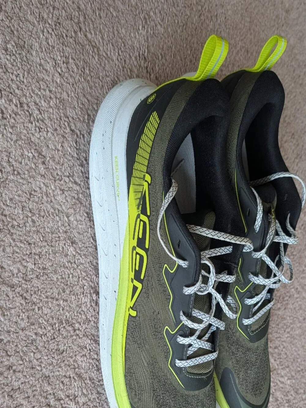 Keen WK400 Walking Shoes